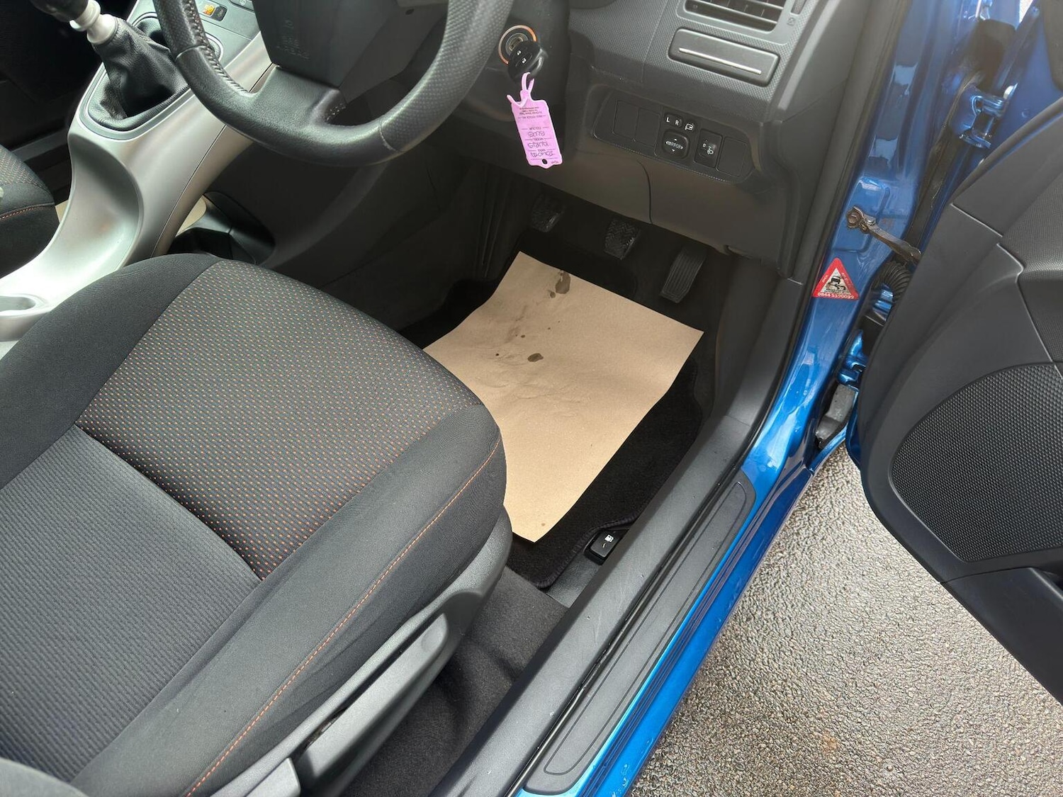 Used Toyota Auris 2010 for sale - 76741250: Photo 46