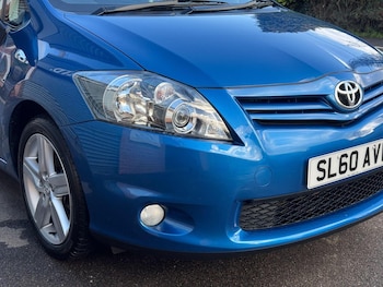 Used Toyota Auris 2010 for sale - 76741250: Photo