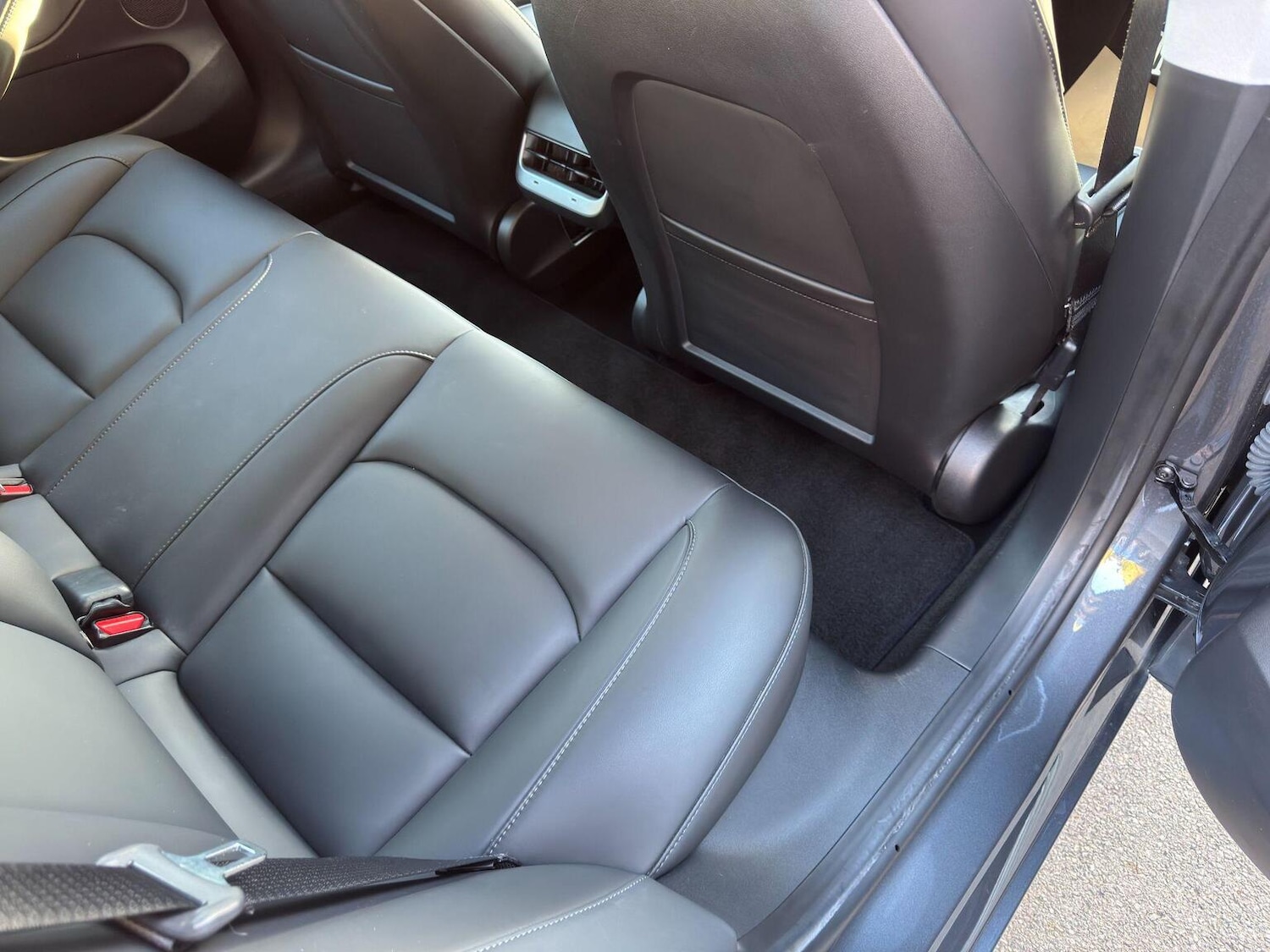 Used Tesla Model 3 2021 for sale - 76605644: Photo 17