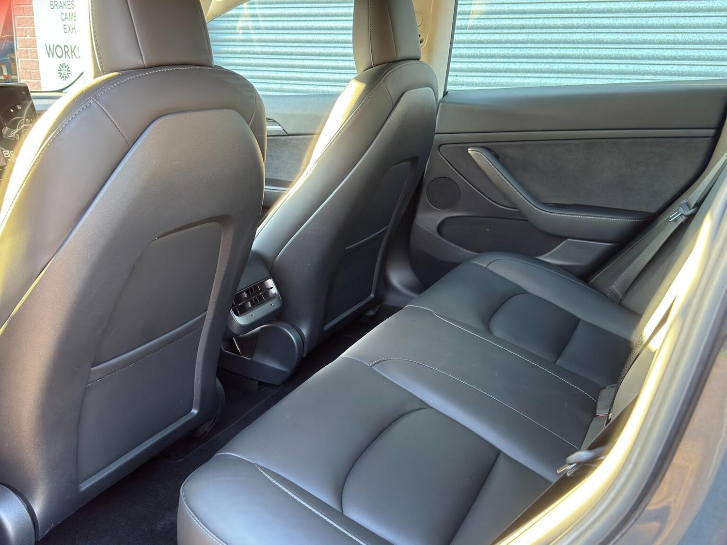 Used Tesla Model 3 2021 for sale - 76605644: Photo 18