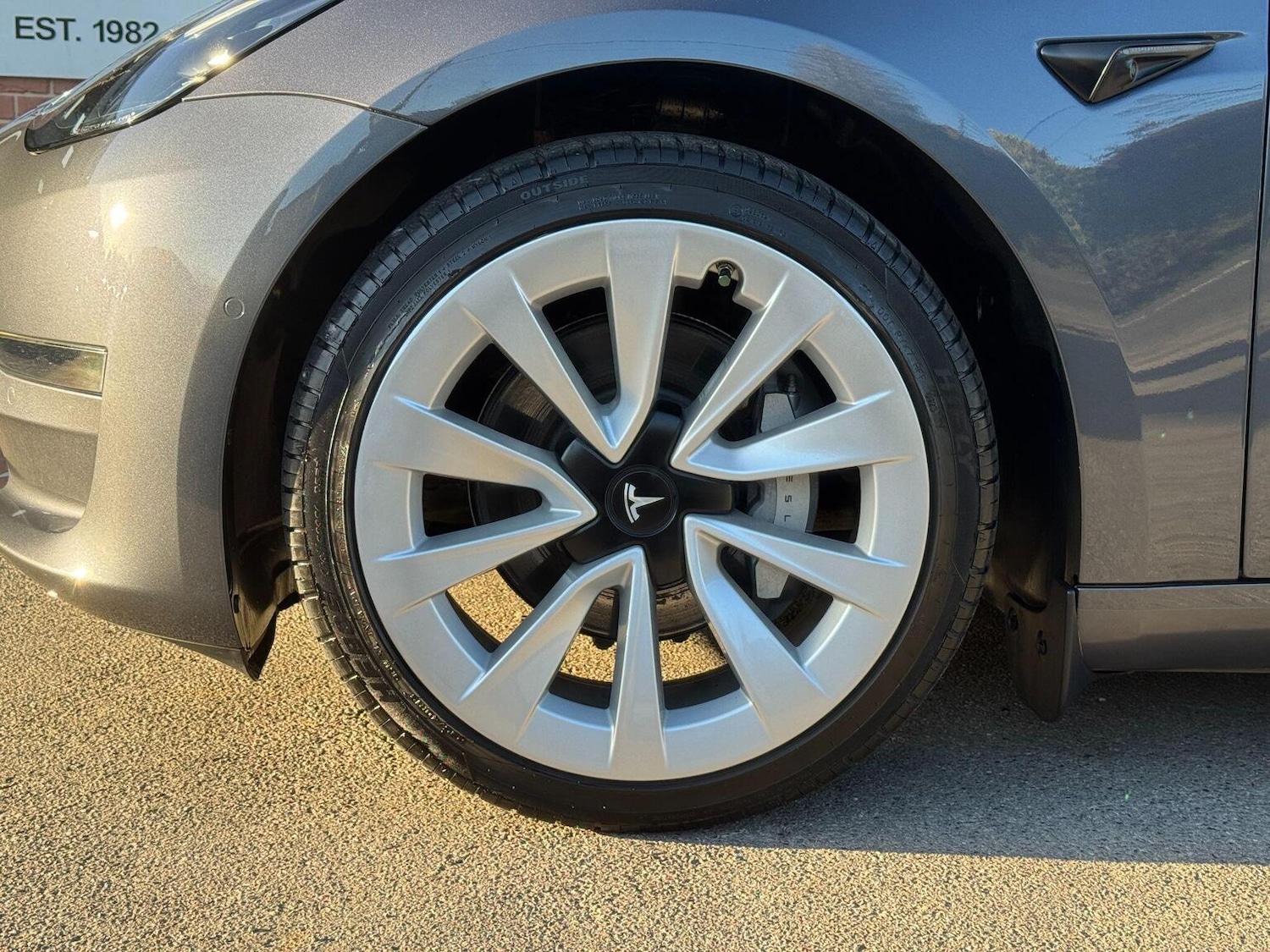 Used Tesla Model 3 2021 for sale - 76605644: Photo 24