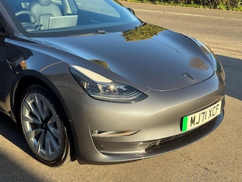 Used Tesla Model 3 2021 for sale - 76605644: Photo