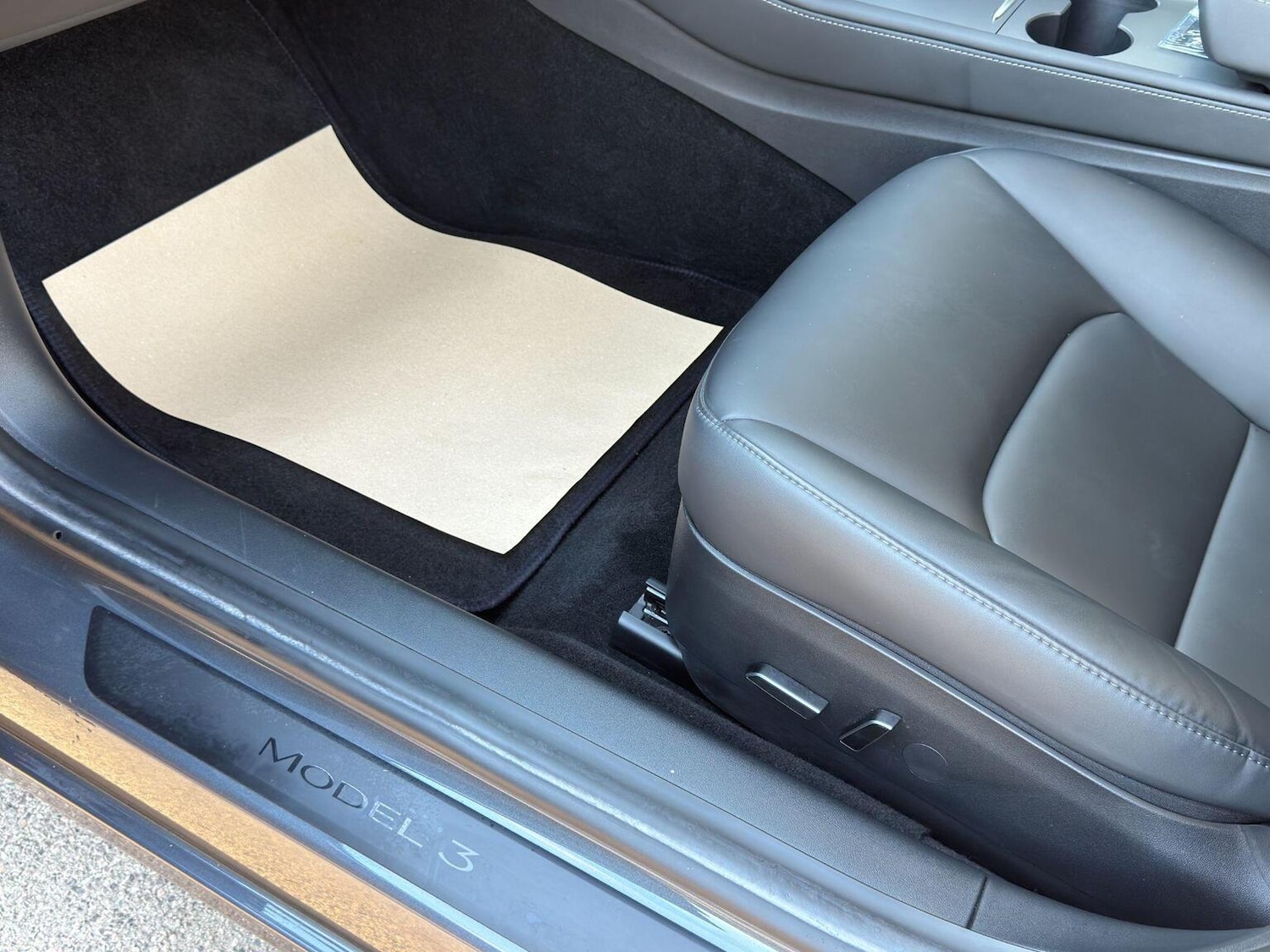 Used Tesla Model 3 2021 for sale - 76605644: Photo 44