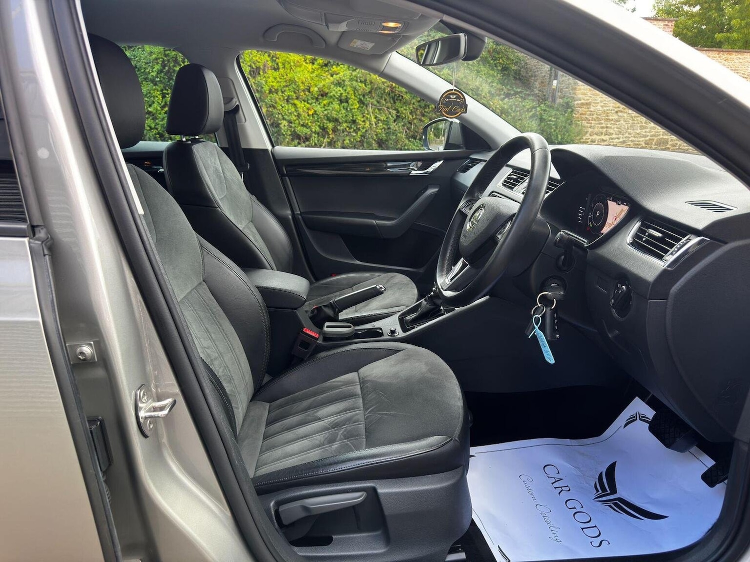 Vehicle 21