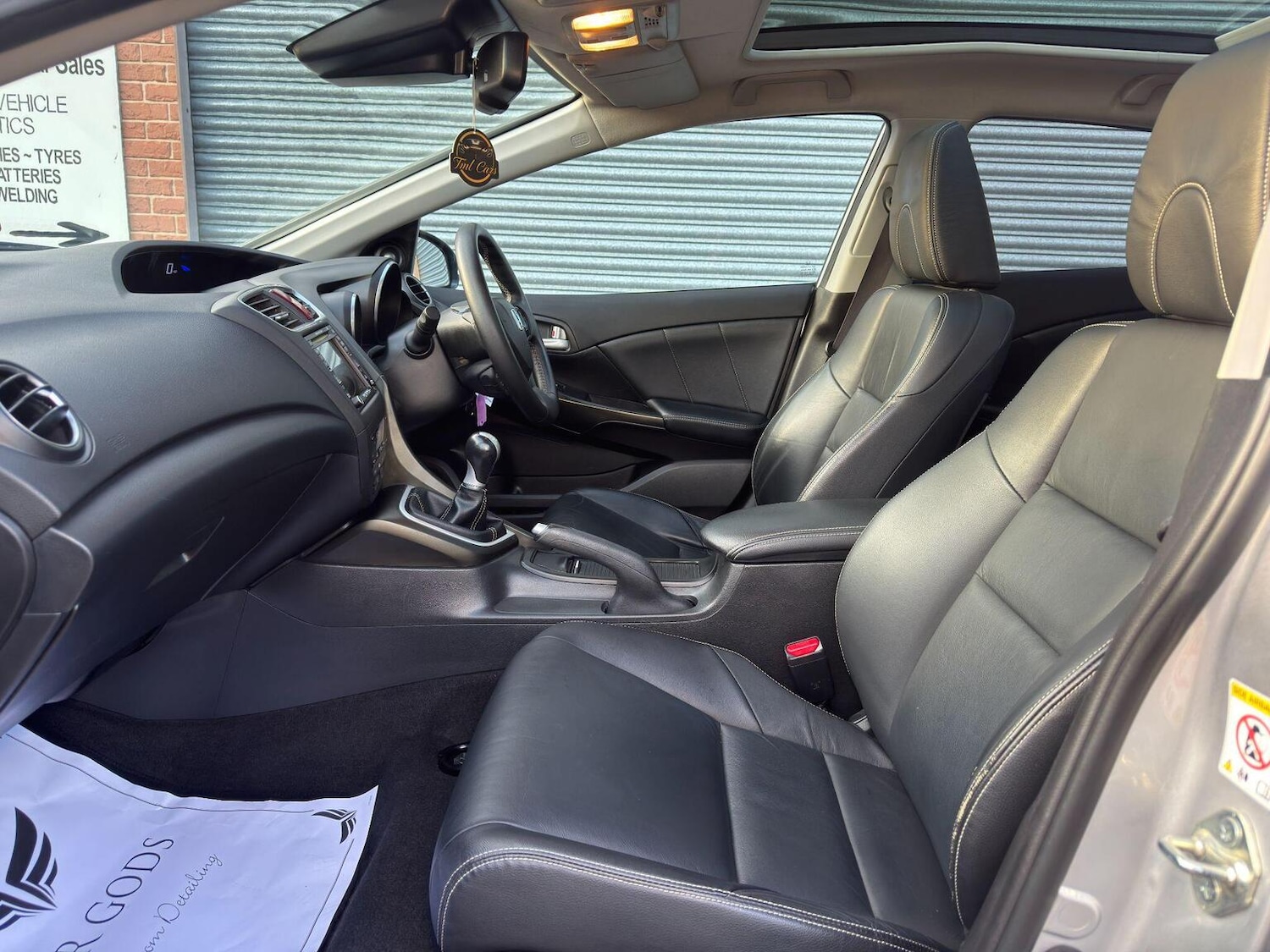 Used Honda Civic 2015 for sale - 77014789: Photo 48