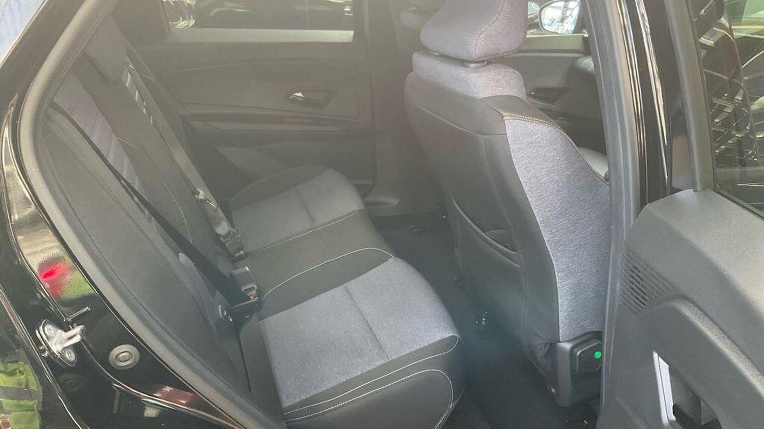 Used Renault 5 E-Tech electric 2026 for sale - 78077807: Photo 8