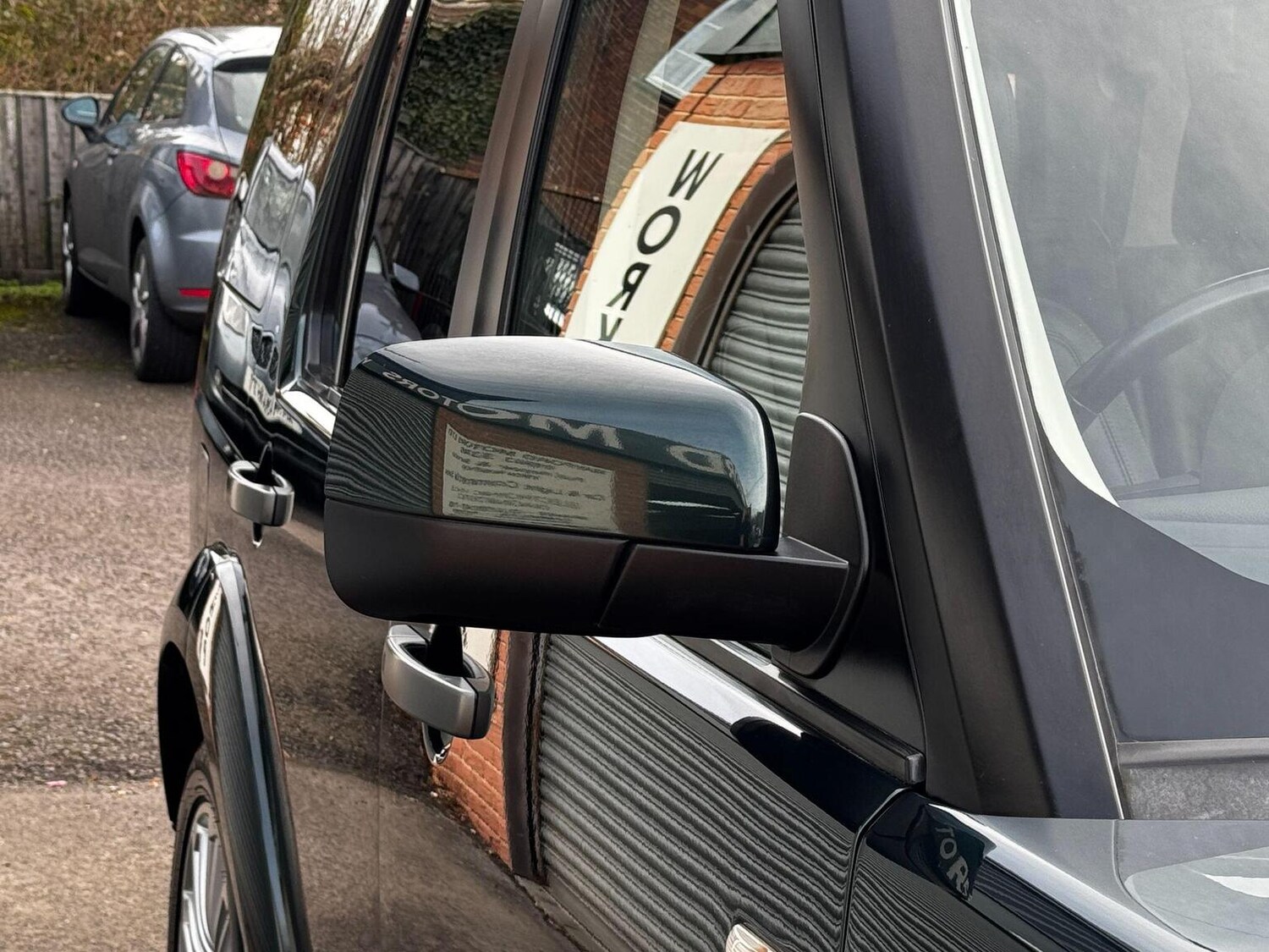 Used Land Rover Discovery 2012 for sale - 77656320: Photo 45