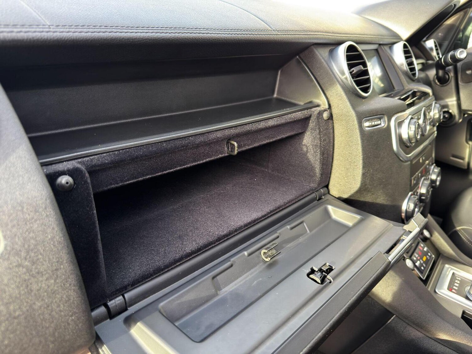 Used Land Rover Discovery 2012 for sale - 77656320: Photo 59