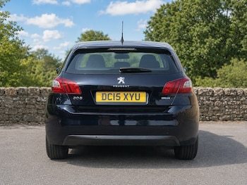 Used Peugeot 308 2015 for sale - 79541996: Photo