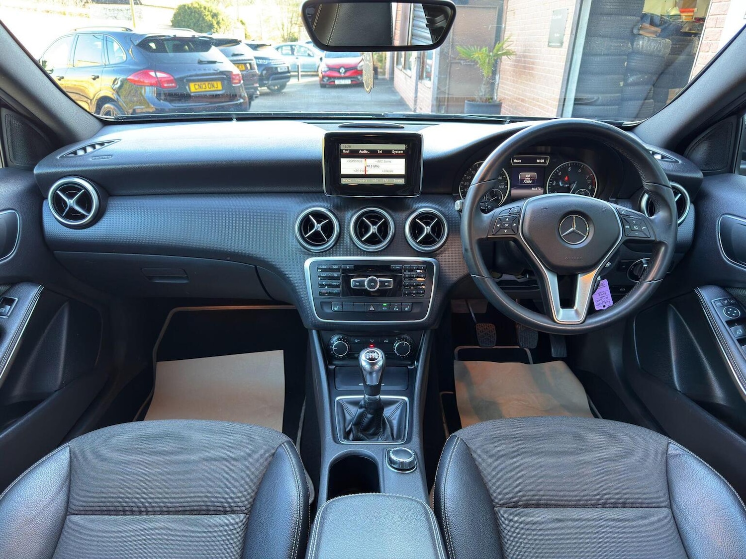 Used Mercedes-Benz A-Class 2014 for sale - 77973714: Photo 14