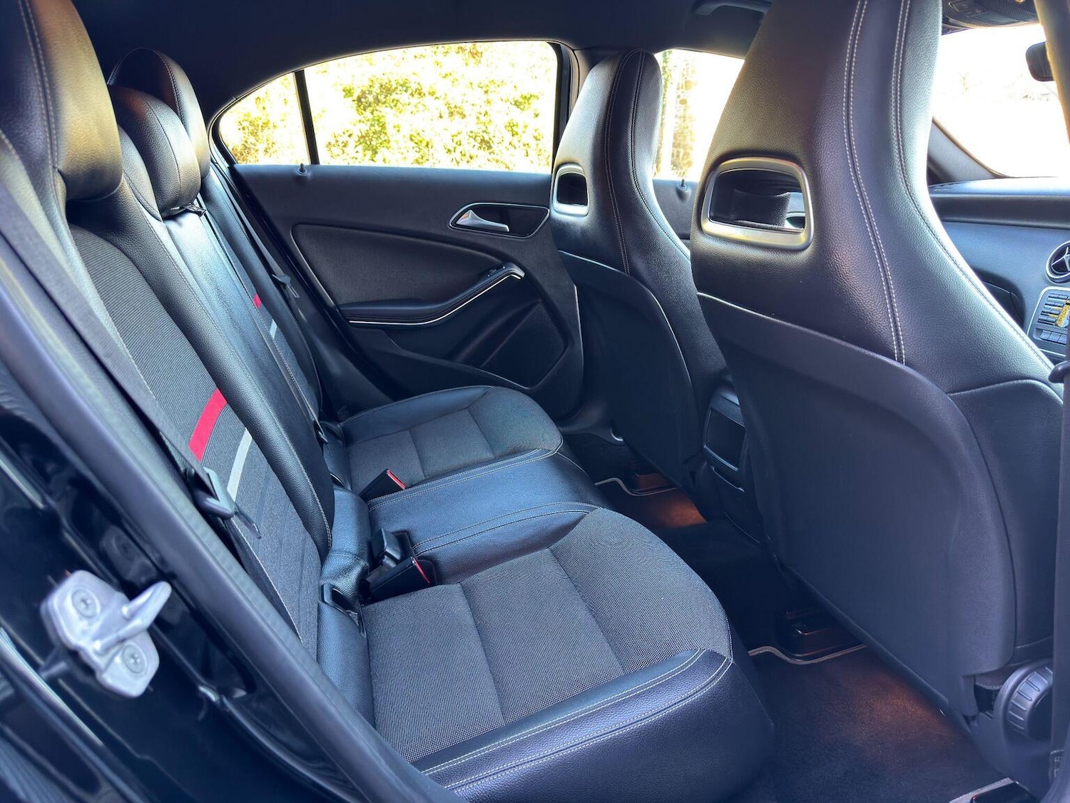 Used Mercedes-Benz A-Class 2014 for sale - 77973714: Photo 20