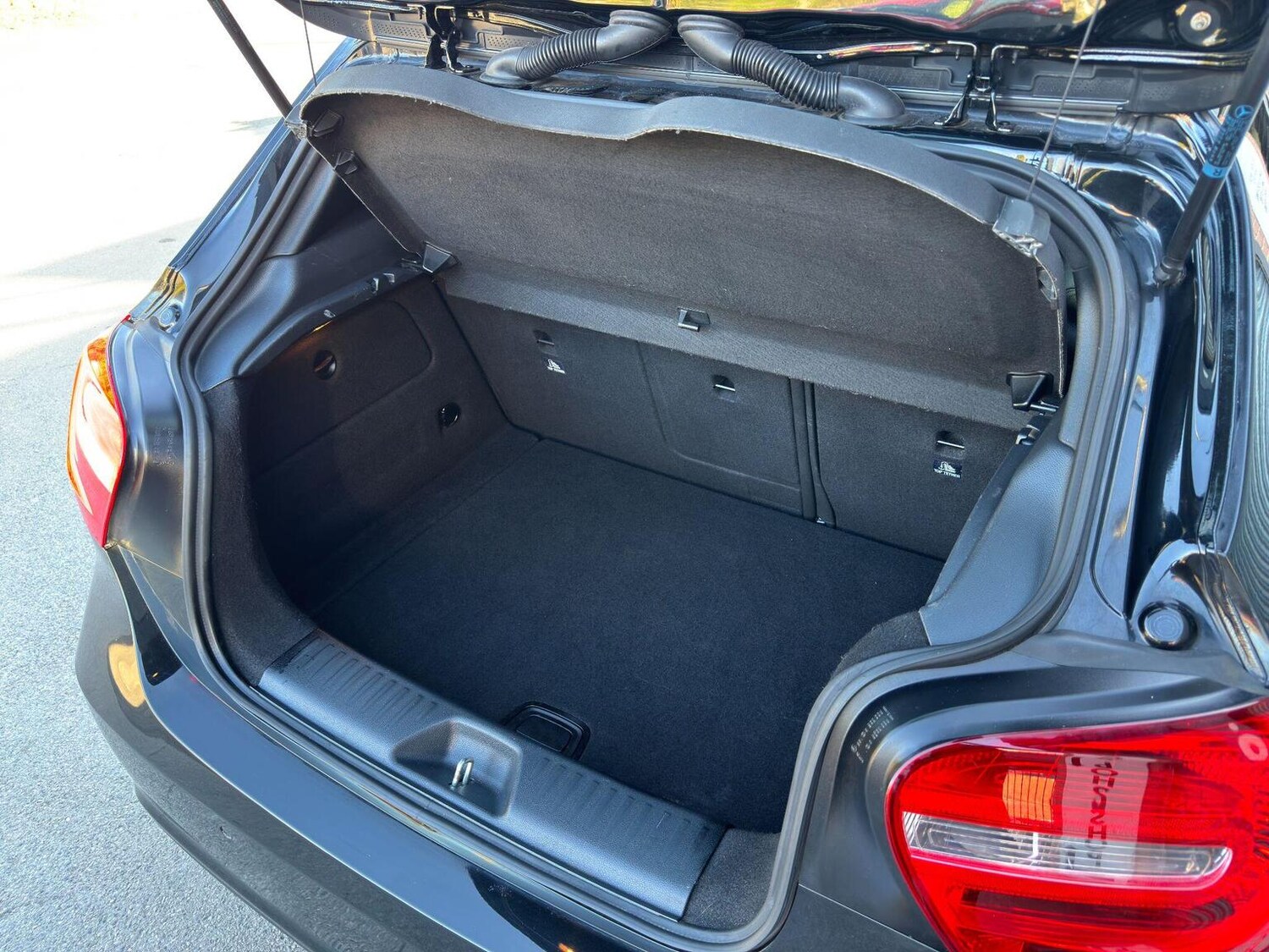 Used Mercedes-Benz A-Class 2014 for sale - 77973714: Photo 48