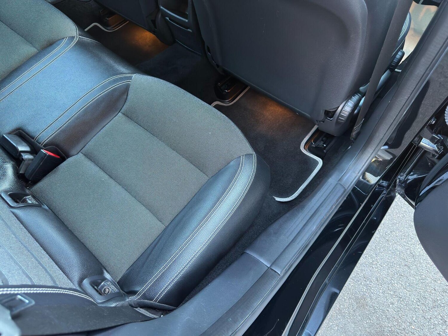 Used Mercedes-Benz A-Class 2014 for sale - 77973714: Photo 51