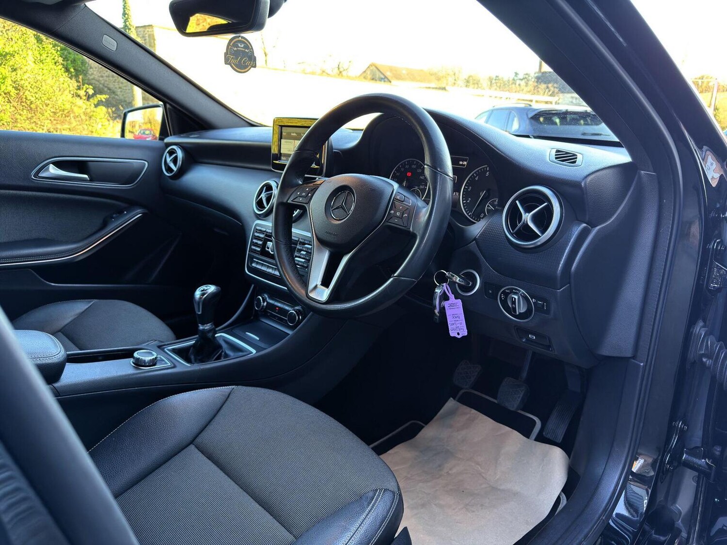 Used Mercedes-Benz A-Class 2014 for sale - 77973714: Photo 58