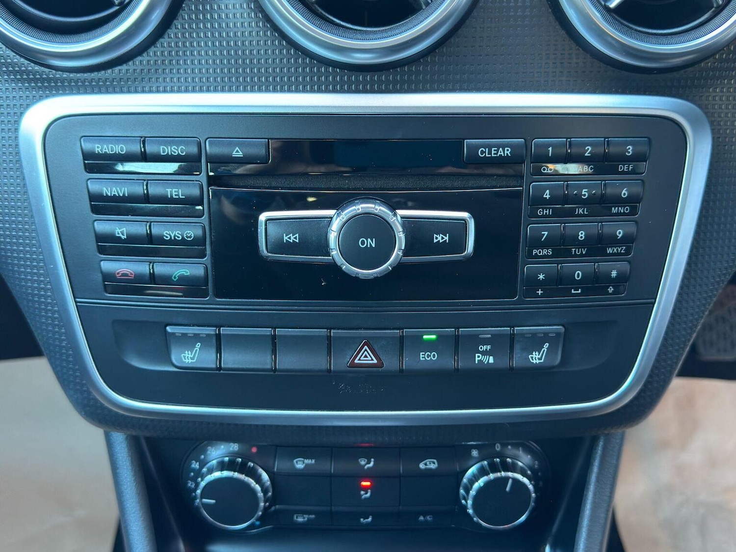 Used Mercedes-Benz A-Class 2014 for sale - 77973714: Photo 60