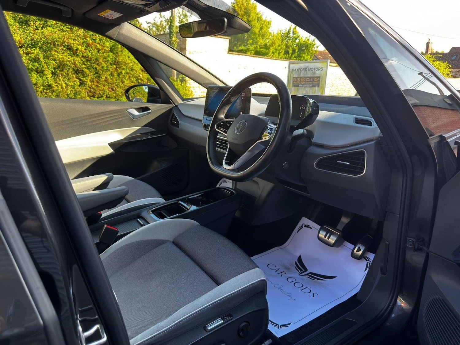 Vehicle 22