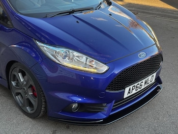Used Ford Fiesta 2017 for sale - 76035557: Photo
