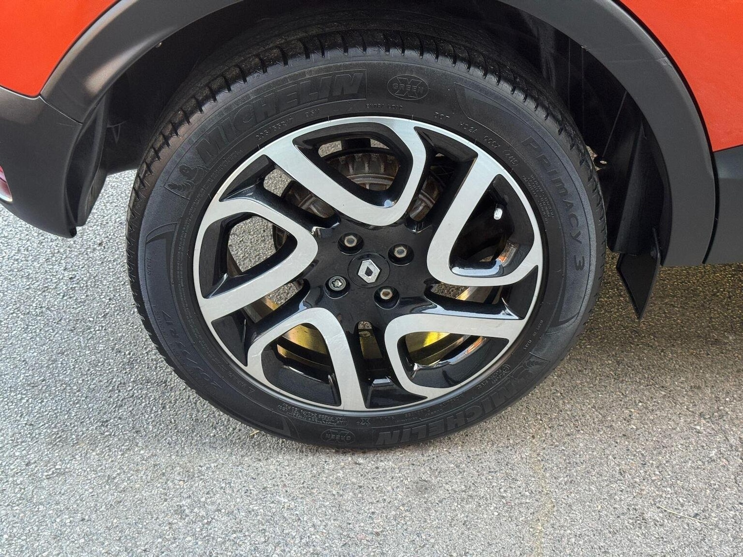 Vehicle 33