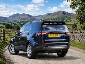 Used Land Rover Discovery 2017 for sale - 79073521: Photo
