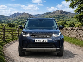 Used Land Rover Discovery 2017 for sale - 79073521: Photo
