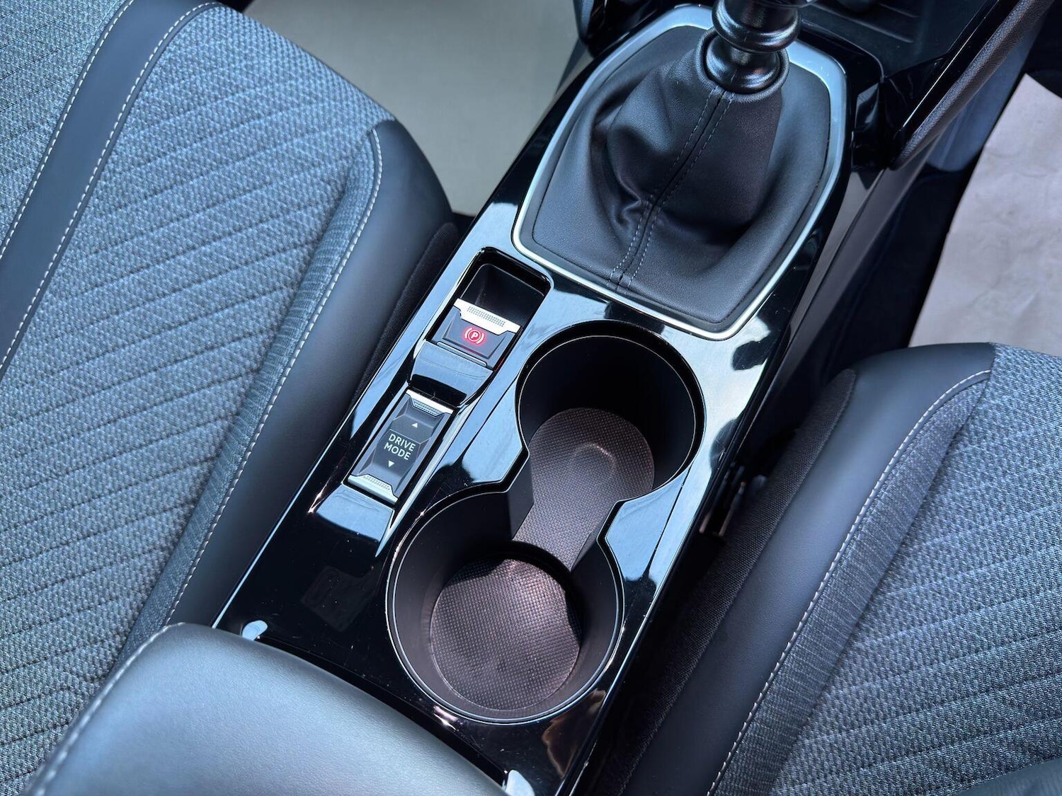 Used Peugeot 2008 2023 for sale - 77417475: Photo 16