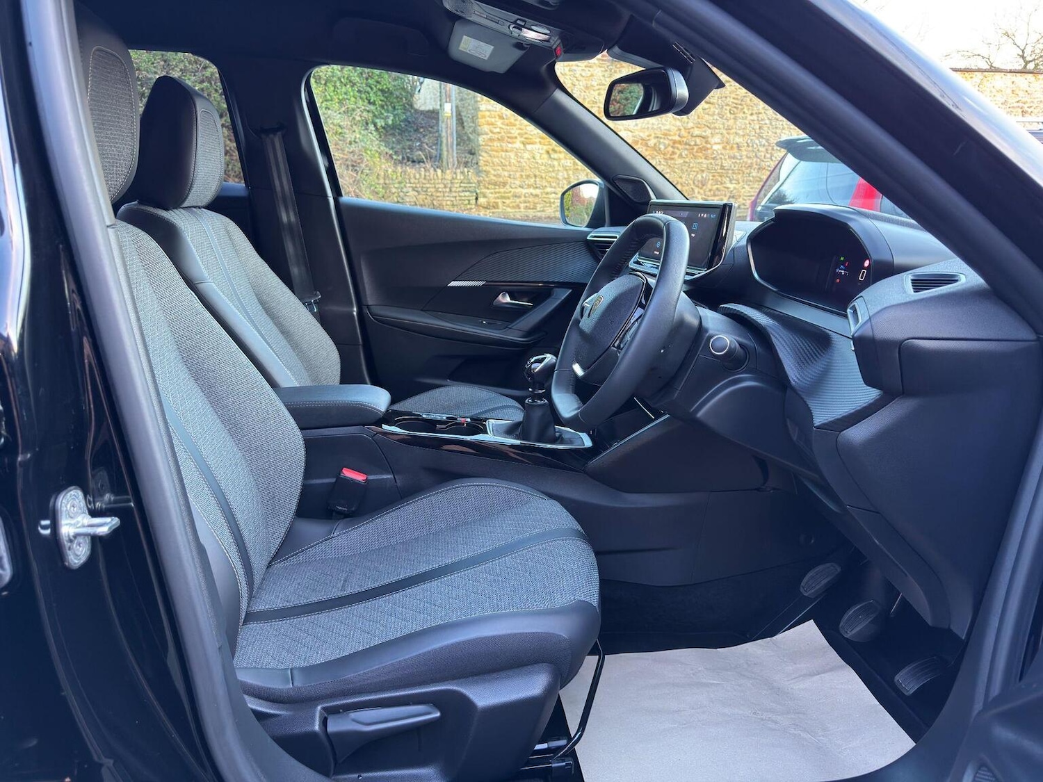 Used Peugeot 2008 2023 for sale - 77417475: Photo 20