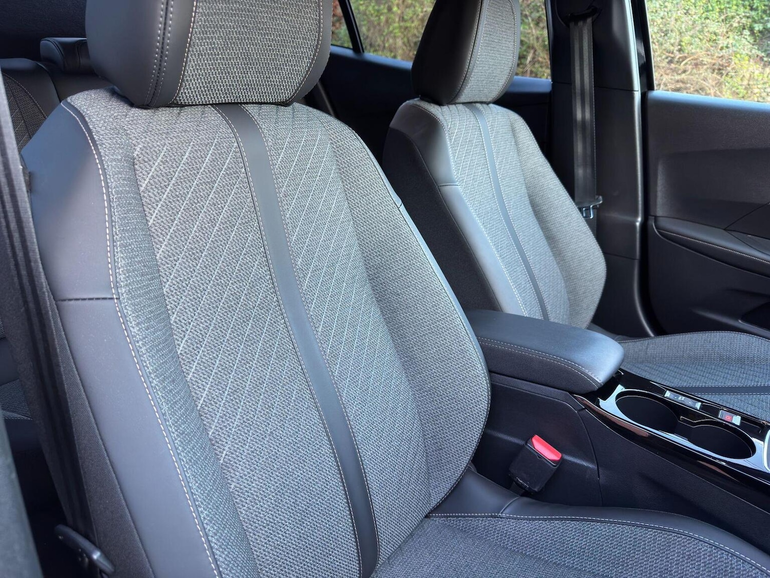 Used Peugeot 2008 2023 for sale - 77417475: Photo 21