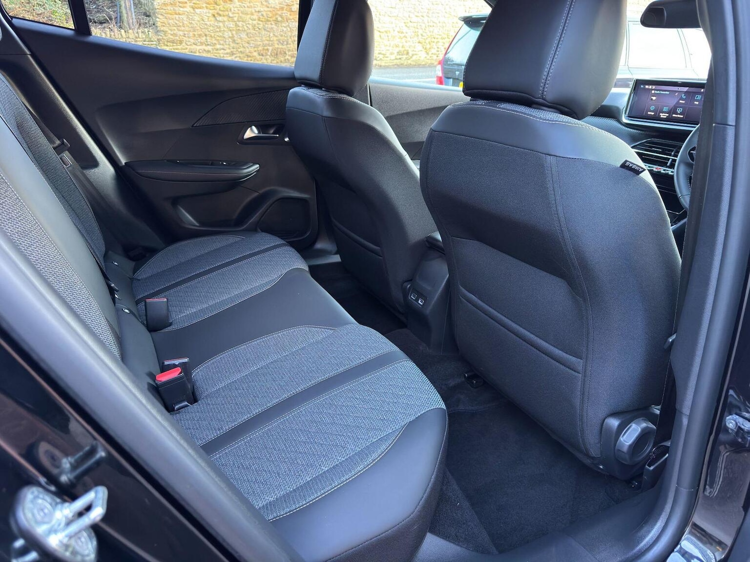 Used Peugeot 2008 2023 for sale - 77417475: Photo 22