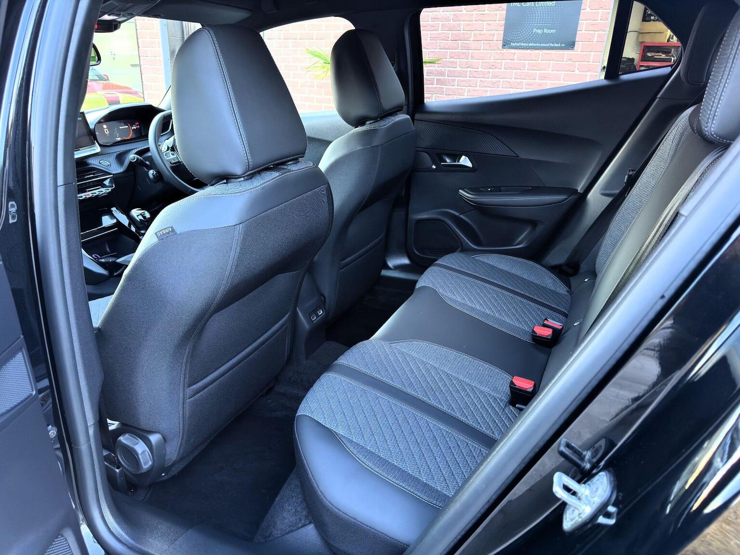 Used Peugeot 2008 2023 for sale - 77417475: Photo 24