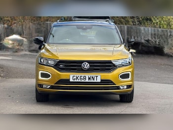 Used Volkswagen T-Roc 2018 for sale - 78879840: Photo