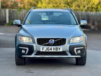 Used Volvo XC70 2015 for sale - 78306490: Photo