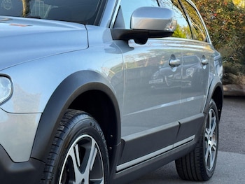 Used Volvo XC70 2015 for sale - 78306490: Photo