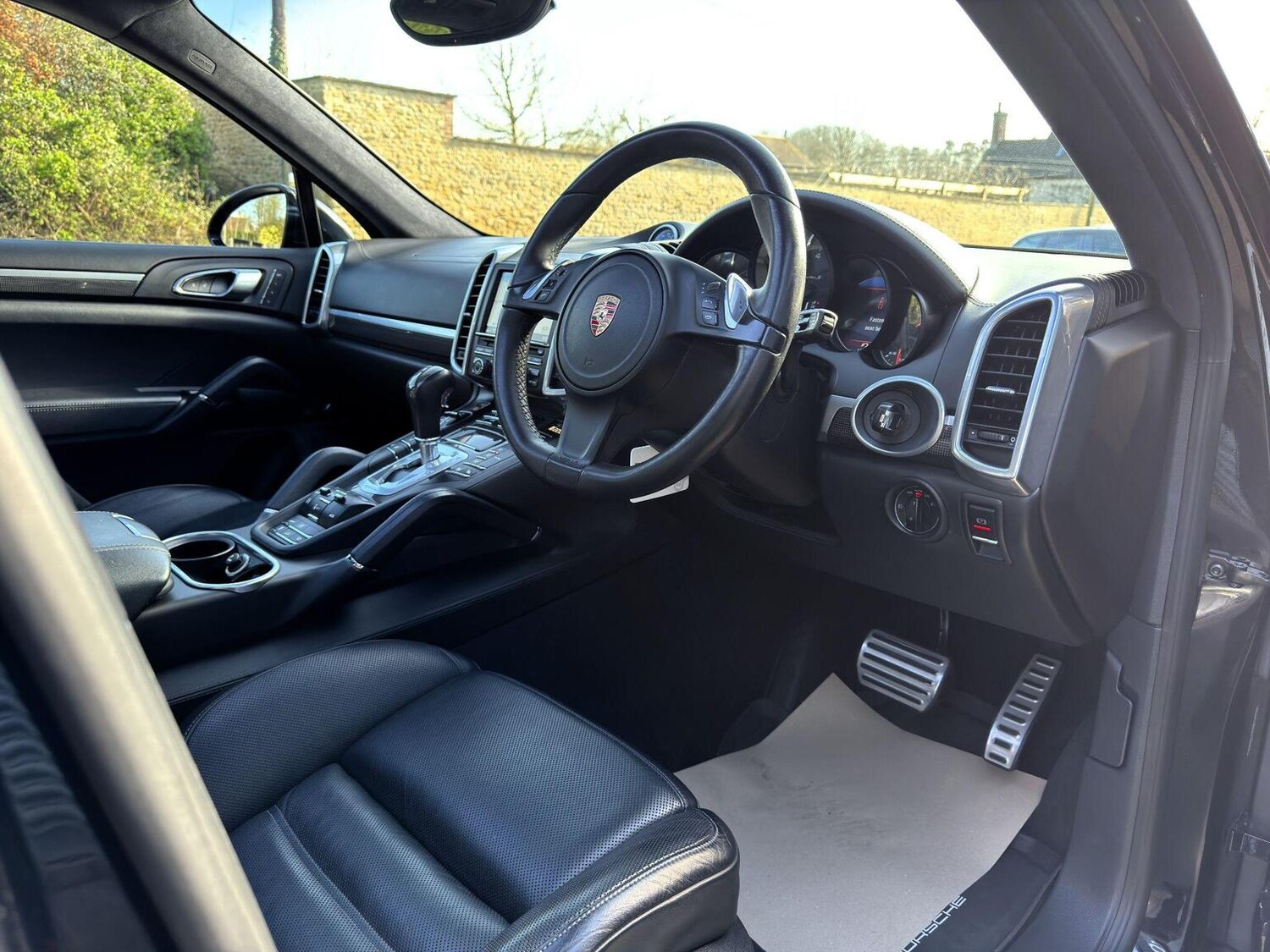 Used Porsche Cayenne 2013 for sale - 77915745: Photo 13