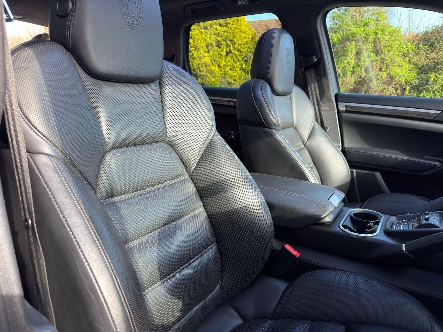 Used Porsche Cayenne 2013 for sale - 77915745: Photo 16