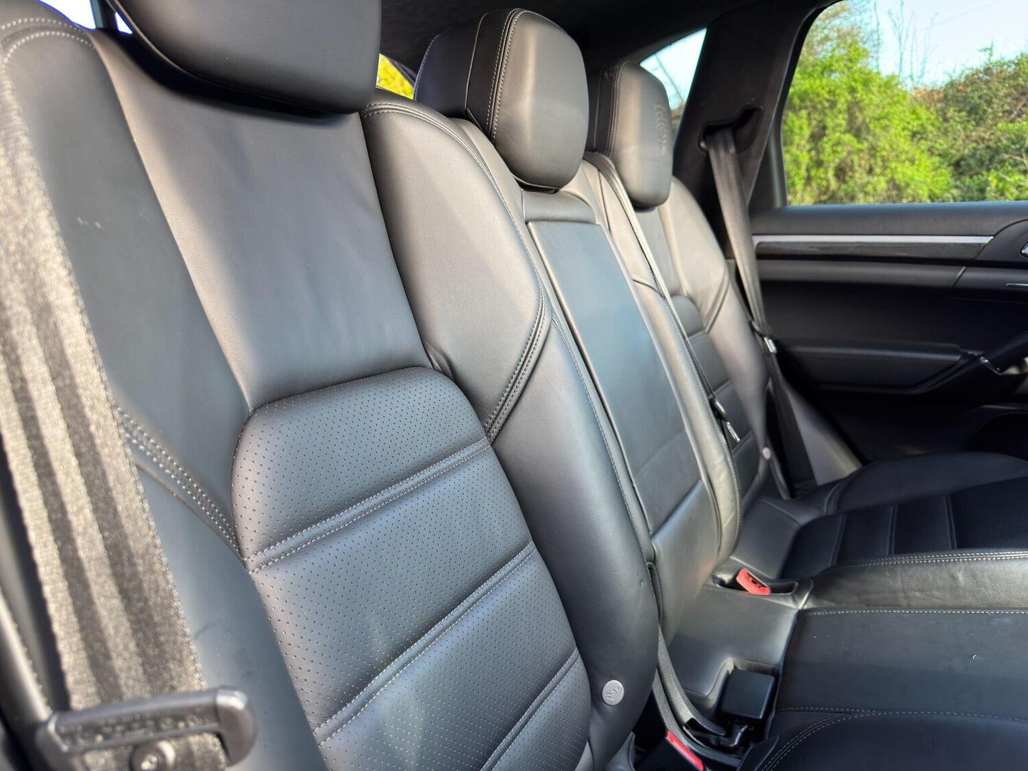 Used Porsche Cayenne 2013 for sale - 77915745: Photo 17