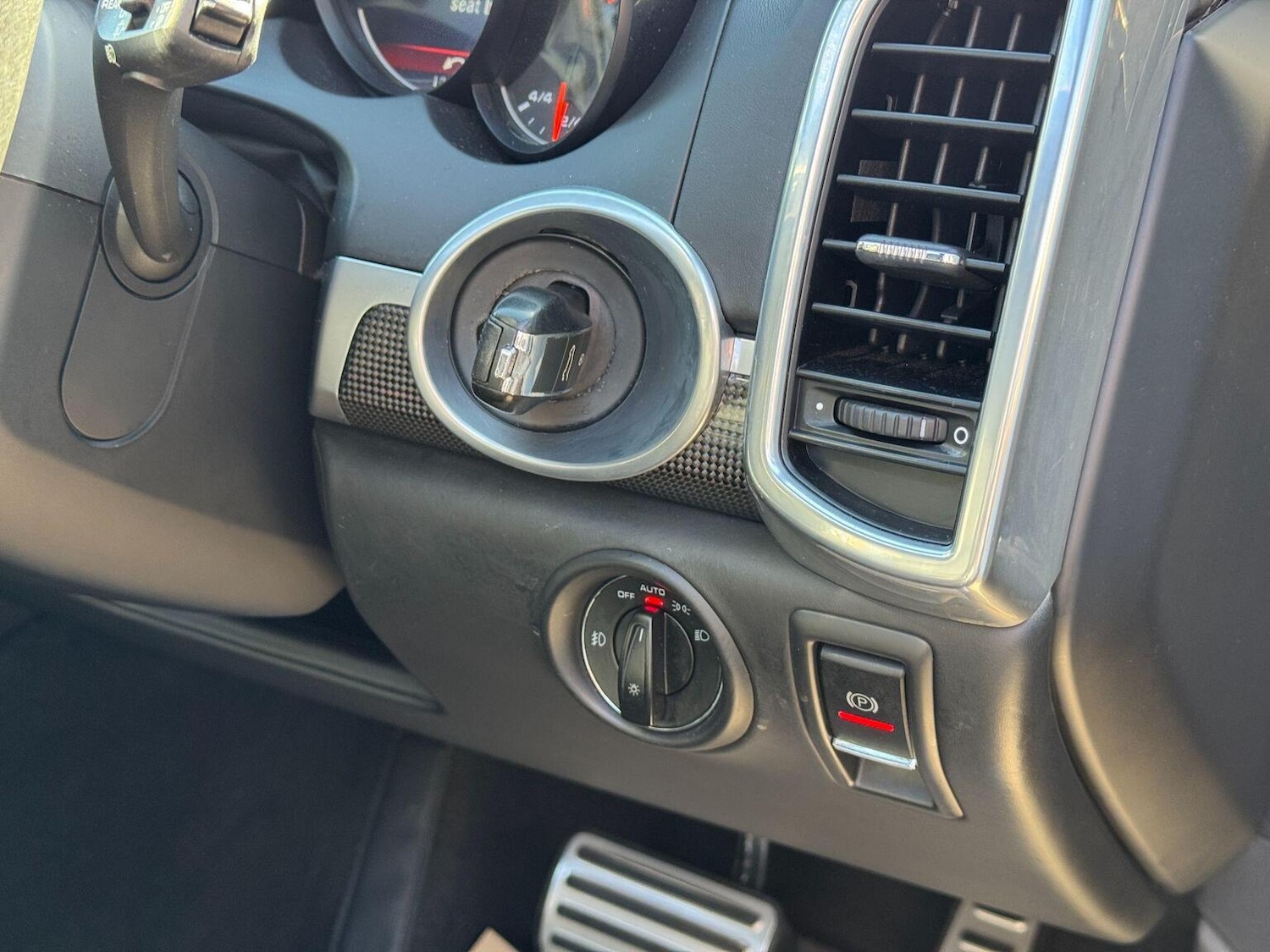 Used Porsche Cayenne 2013 for sale - 77915745: Photo 24