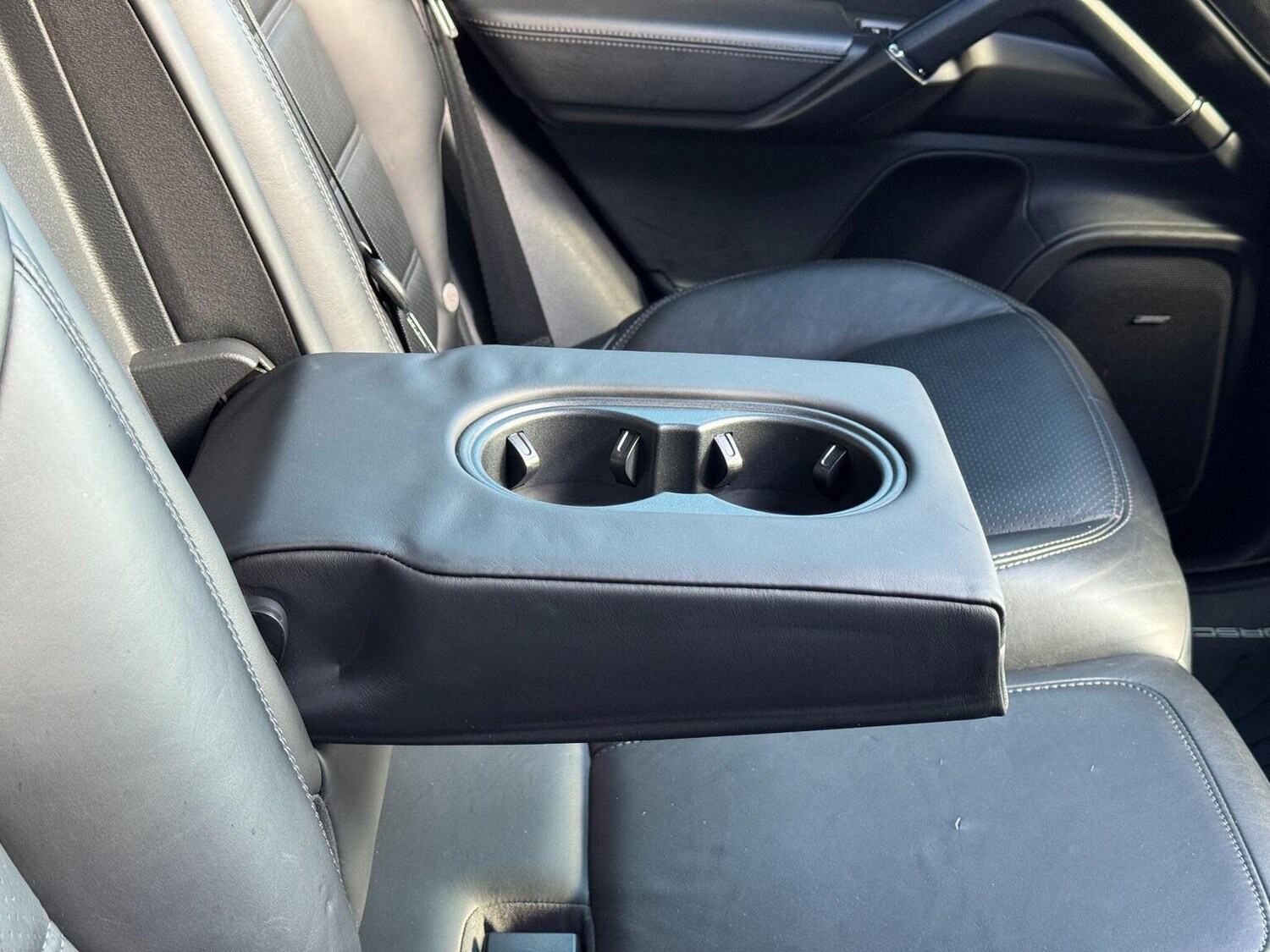 Used Porsche Cayenne 2013 for sale - 77915745: Photo 25