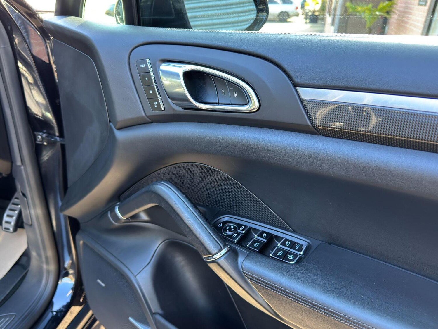 Used Porsche Cayenne 2013 for sale - 77915745: Photo 27