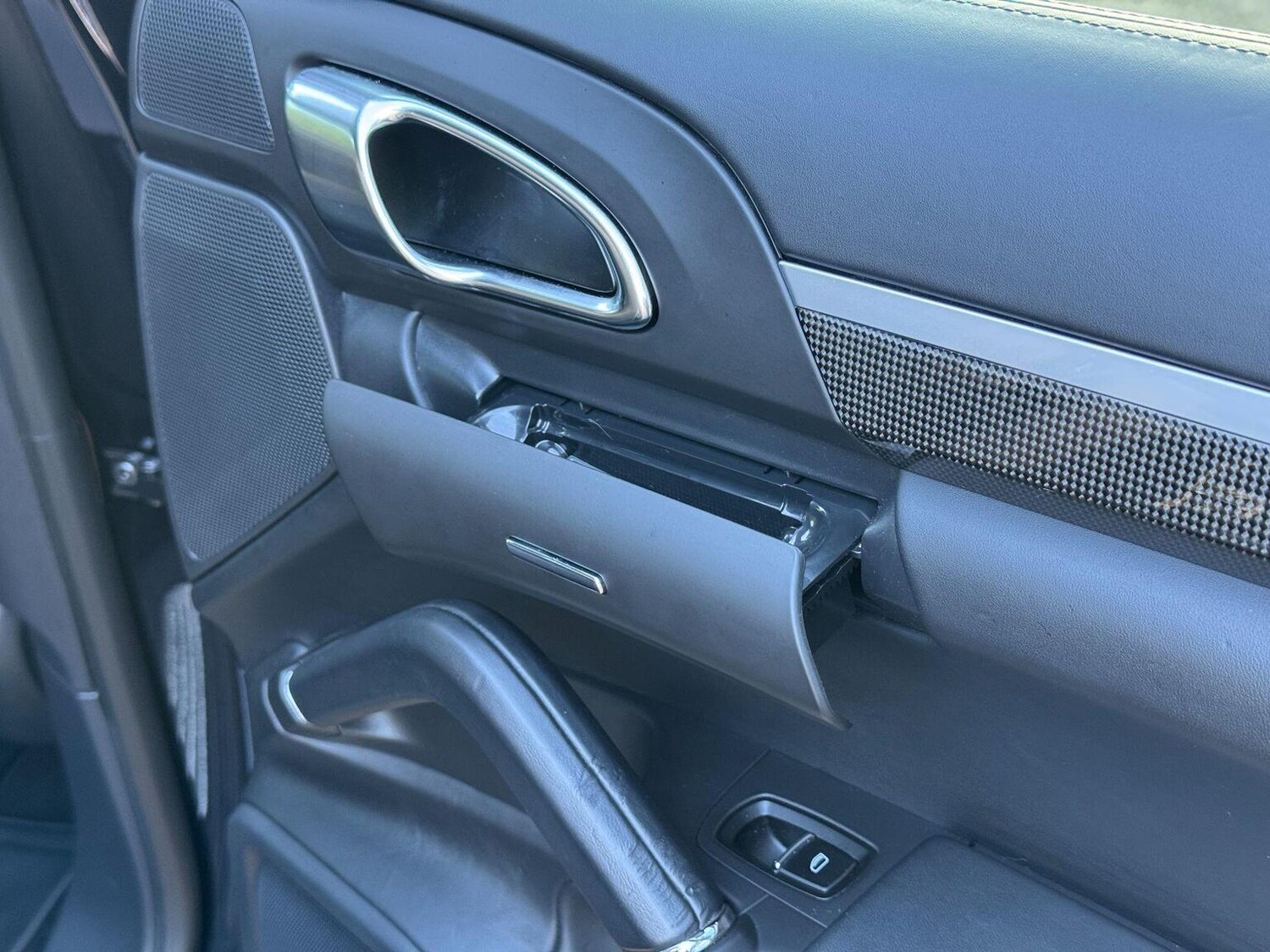 Used Porsche Cayenne 2013 for sale - 77915745: Photo 28