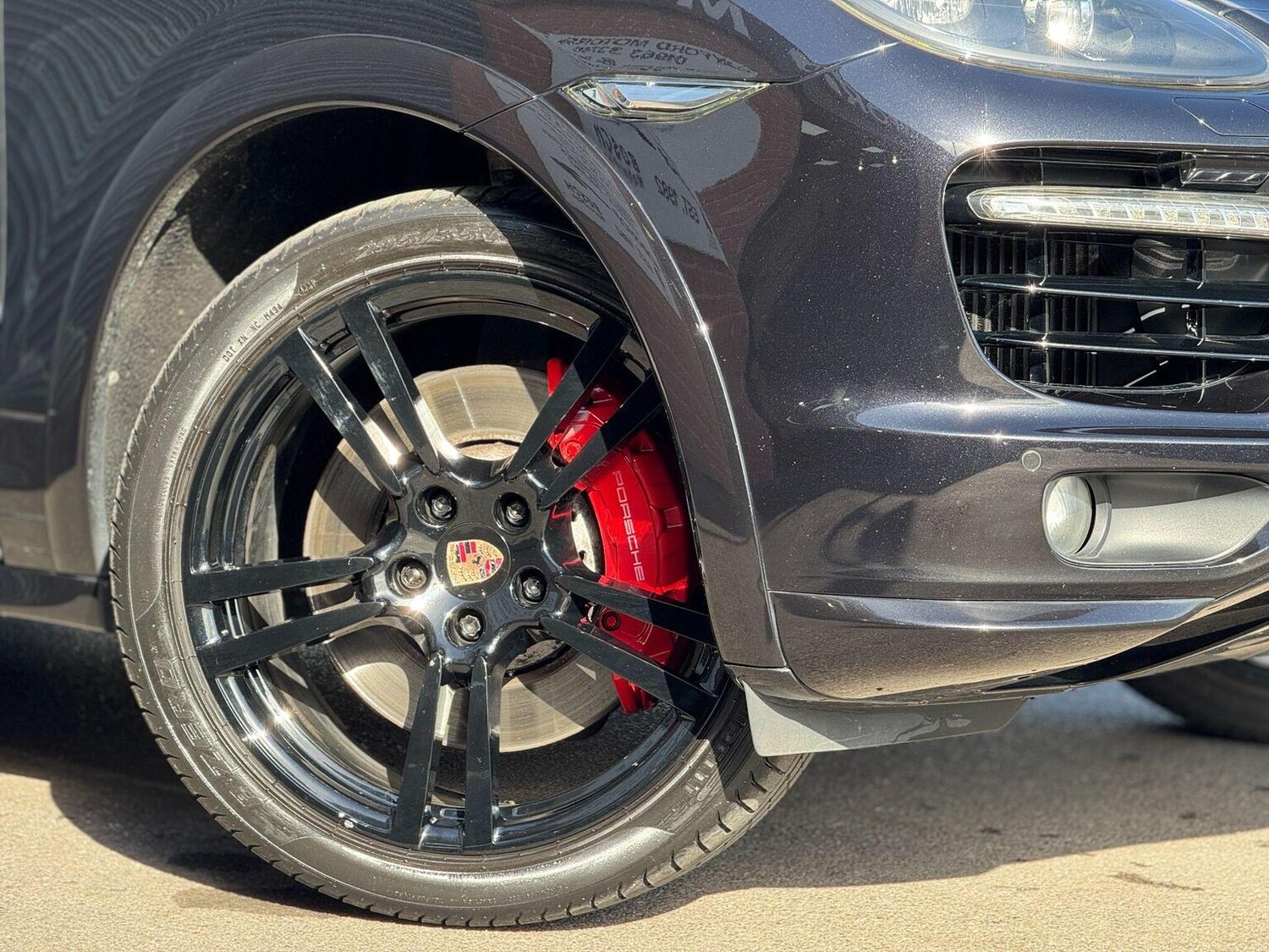 Used Porsche Cayenne 2013 for sale - 77915745: Photo 37