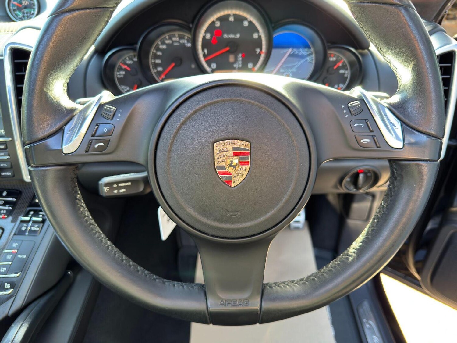 Used Porsche Cayenne 2013 for sale - 77915745: Photo 50