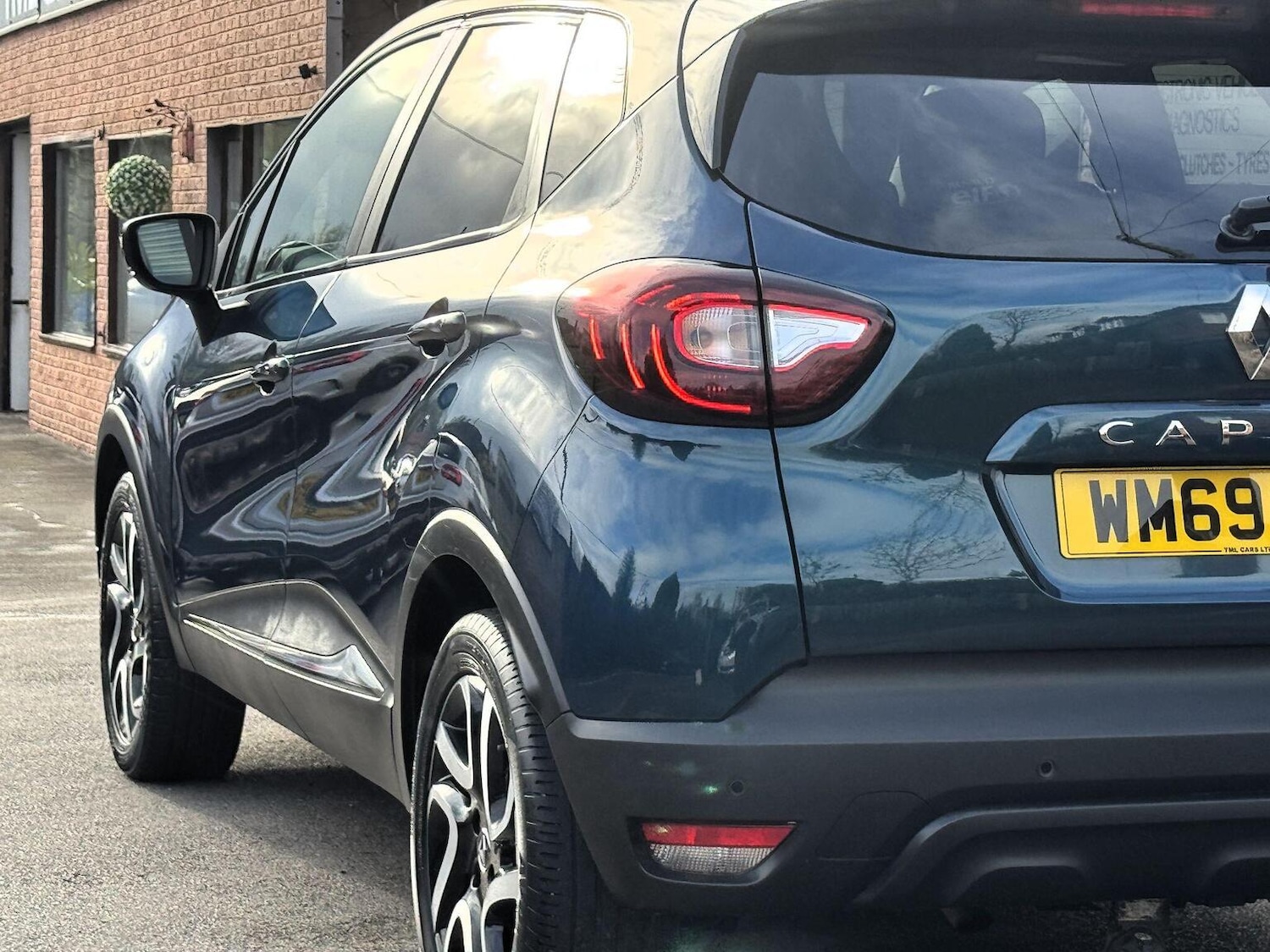 Used Renault Captur 2020 for sale - 76576920: Photo 11