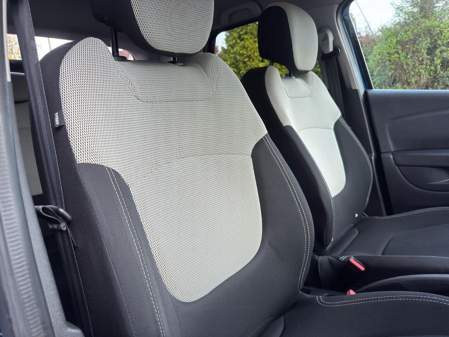 Used Renault Captur 2020 for sale - 76576920: Photo 19