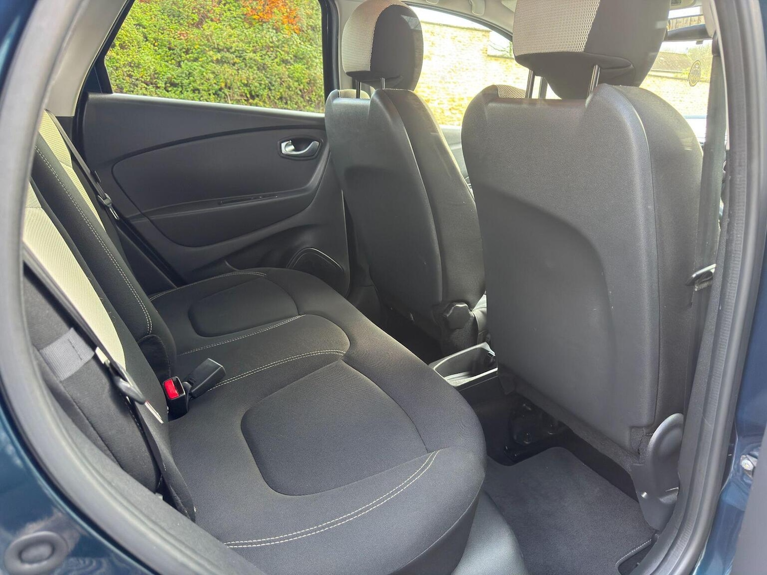 Used Renault Captur 2020 for sale - 76576920: Photo 20