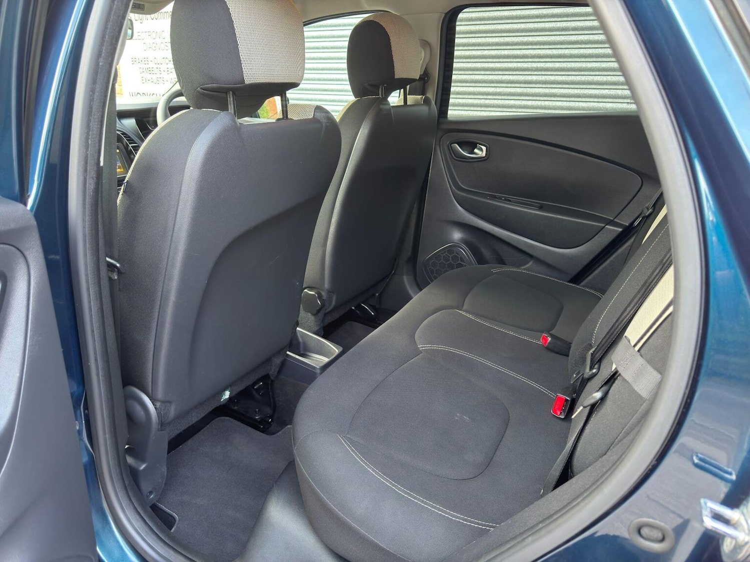 Used Renault Captur 2020 for sale - 76576920: Photo 22