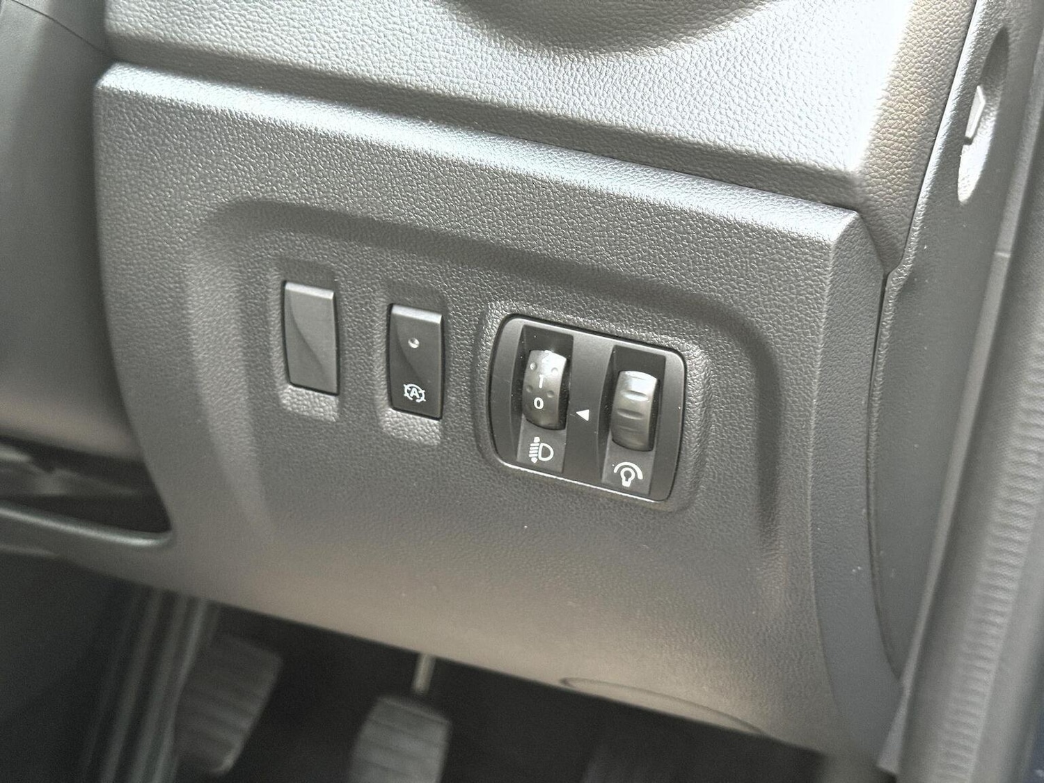 Used Renault Captur 2020 for sale - 76576920: Photo 23