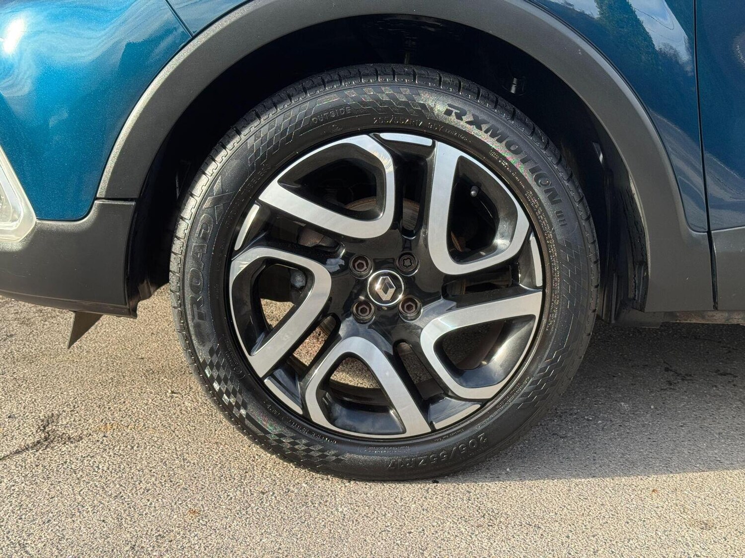 Used Renault Captur 2020 for sale - 76576920: Photo 29