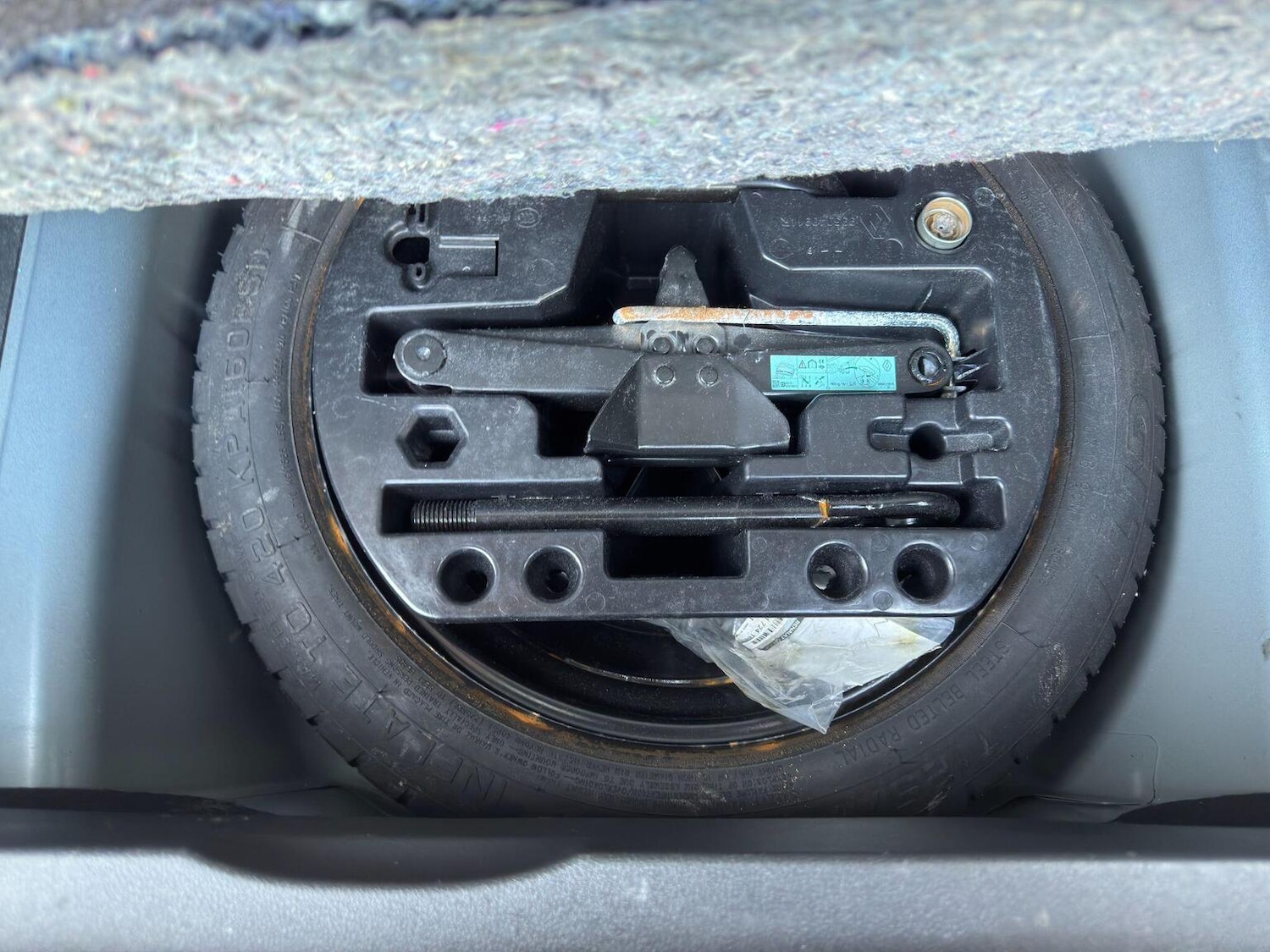 Used Renault Captur 2020 for sale - 76576920: Photo 33