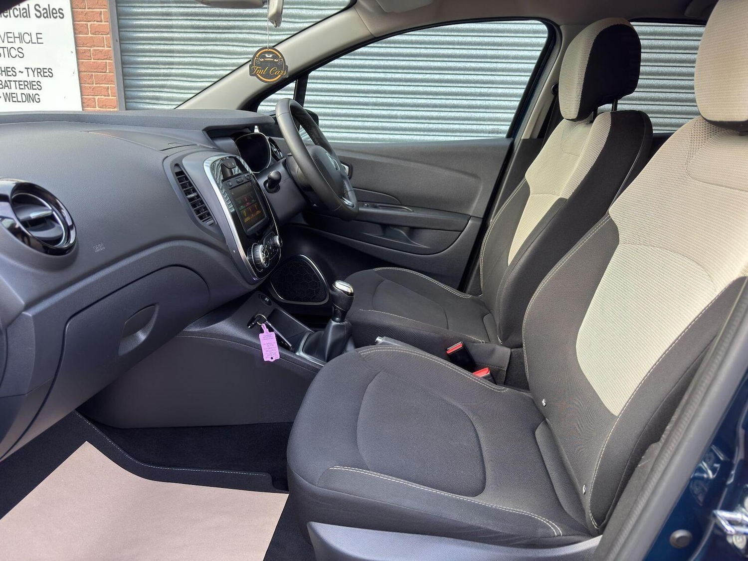 Used Renault Captur 2020 for sale - 76576920: Photo 56