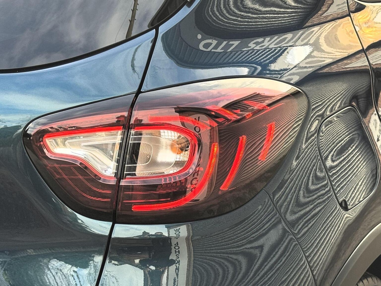 Used Renault Captur 2020 for sale - 76576920: Photo 68